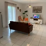 La Belle Escale *